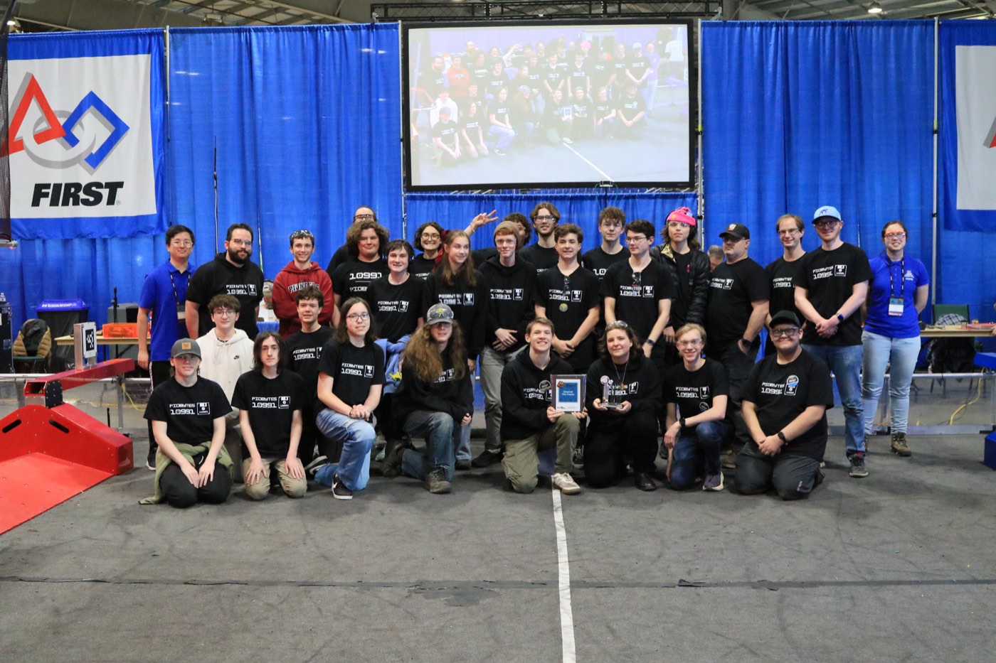 PioBytes Team 10991 group photo at competition
